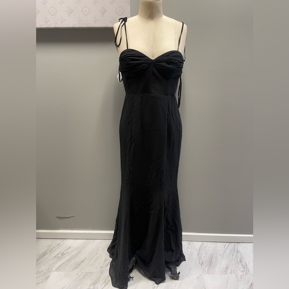 Fame and Partners dress- black with bow tie straps - Picture 1 of 4